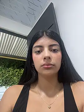 Snapshot of Baby_Niels chatting on November 12, 2025, 2:48 am Baby Niels online show from November 12, 2025, 2:48 am