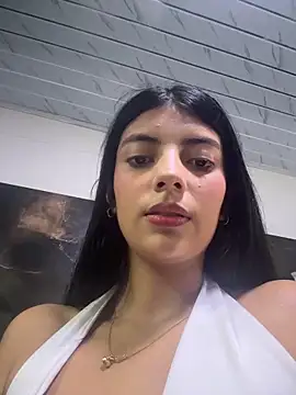 Snapshot of Baby_Niels chatting on October 18, 2025, 9:17 pm Baby Niels online show from October 18, 2025, 9:17 pm