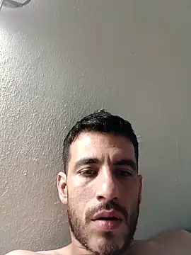 Snapshot of jhonyhot9292 chatting on December 4, 2025, 6:34 am jhonyhot9292 online show from December 4, 2025, 6:34 am