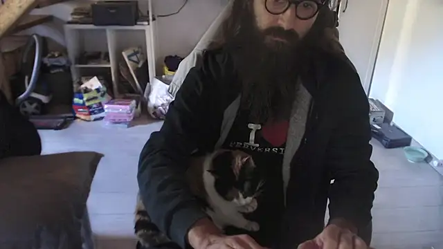 contemptumundi888 online show from October 18, 2025, 9:55 am