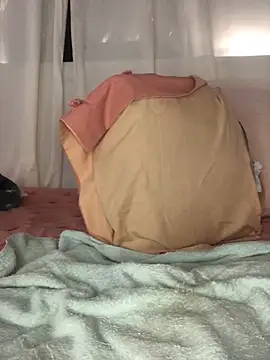 paulette karim1 online show from February 2, 2025, 6:42 pm