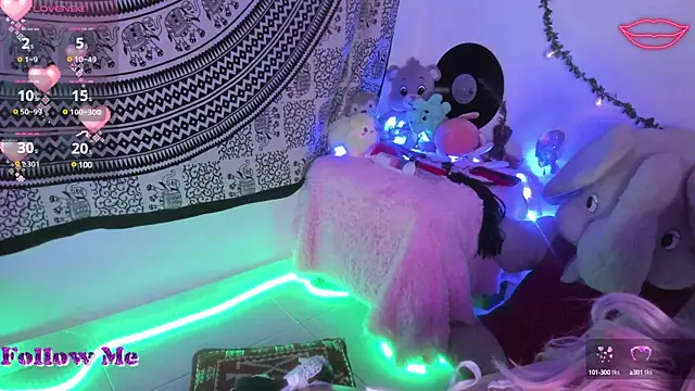 little-Dolll online show from December 13, 2024, 9:51 pm