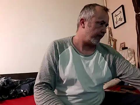 GayPourToi online show from December 19, 2025, 5:04 pm