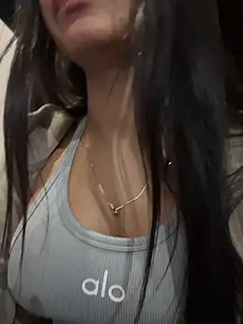 Snapshot of Lolitacooper chatting on February 24, 2025, 1:02 am Lolitacooper online show from February 24, 2025, 1:02 am