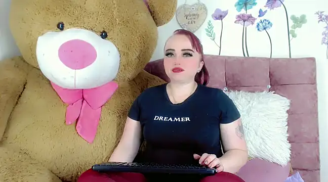 Kitty-Candelita-Sexy online show from January 27, 2025, 4:52 am