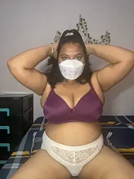 Snapshot of Riyaki-sama chatting on December 1, 2025, 6:20 pm Riyaki-sama online show from December 1, 2025, 6:20 pm