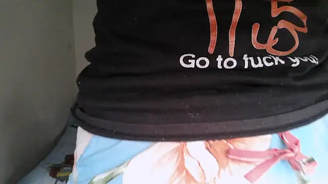 Snapshot of luxandracon23 chatting on February 3, 2026, 11:48 am luxandracon23 online show from February 3, 2026, 11:48 am