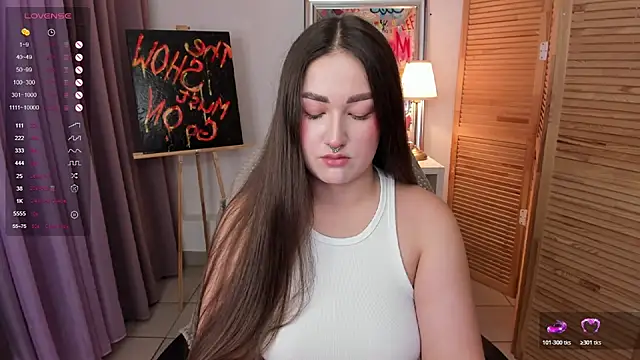 Snapshot of Aria_Blisss chatting on November 4, 2025, 12:47 am Aria Blisss online show from November 4, 2025, 12:47 am