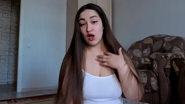 Aria Blisss online show from April 2, 2026, 3:13 am