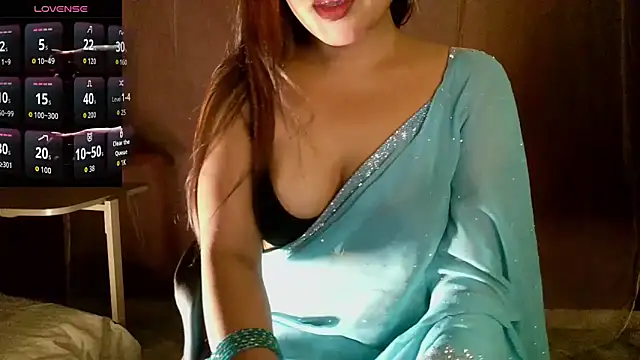 deslisexpriya online show from May 31, 2026, 2:34 pm