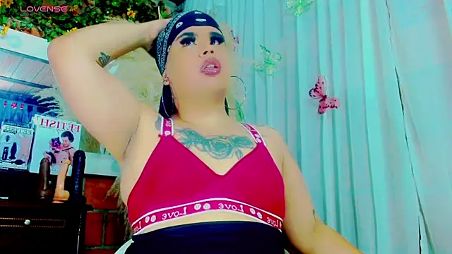 nauthyvalentina online show from April 4, 2026, 2:45 pm