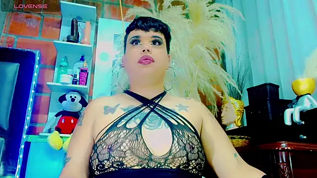 nauthyvalentina online show from February 16, 2026, 8:18 pm