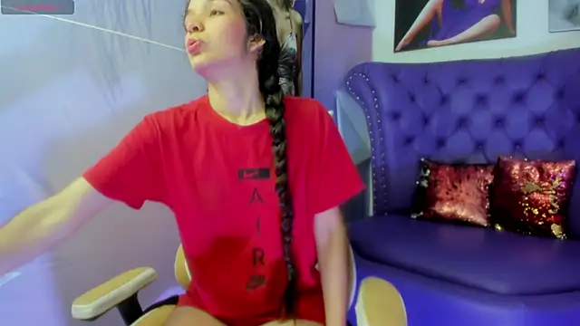 Snapshot of ariana__sweet_ chatting on November 29, 2025, 11:43 am ariana sweet online show from November 29, 2025, 11:43 am