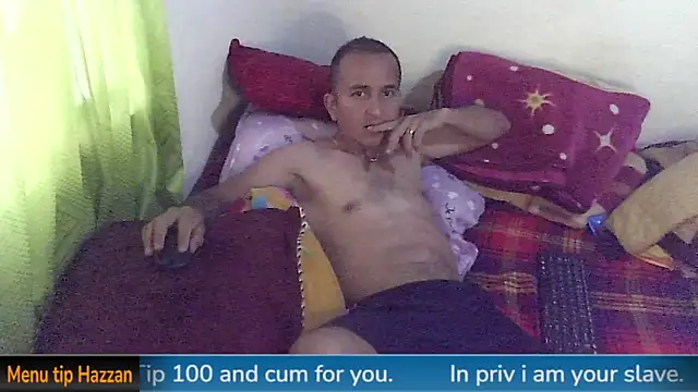 Snapshot of yazforeSolo chatting on January 3, 2025, 8:22 pm yazforeSolo online show from January 3, 2025, 8:22 pm