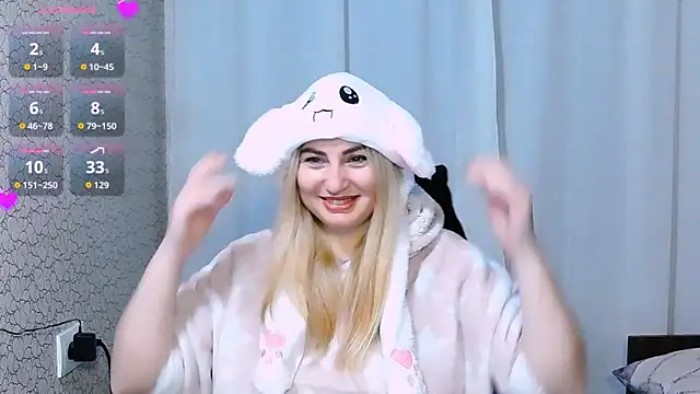 JaneLaJewel online show from October 31, 2025, 9:22 pm