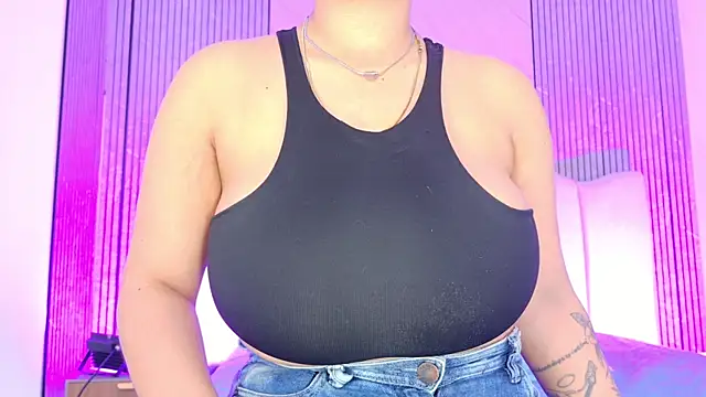 Snapshot of Sofia_martiin chatting on January 11, 2026, 3:35 am Sofia martiin online show from January 11, 2026, 3:35 am