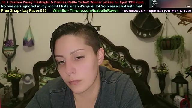IsabelleRaven online show from April 6, 2026, 12:50 am