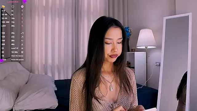 Snapshot of Melissa_Mone chatting on January 11, 2026, 4:19 am Melissa Mone online show from January 11, 2026, 4:19 am