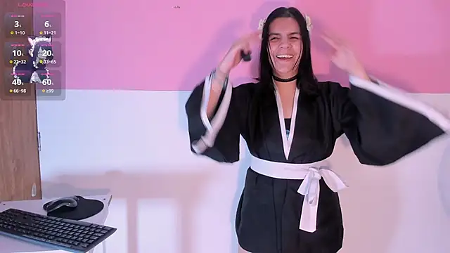 Snapshot of MorganitaX chatting on December 1, 2025, 7:37 pm MorganitaX online show from December 1, 2025, 7:37 pm