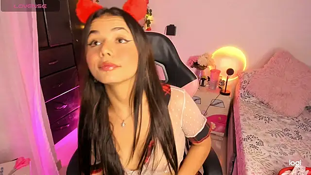 Snapshot of Kaoriyoshii chatting on February 2, 2025, 4:37 am Kaoriyoshii online show from February 2, 2025, 4:37 am