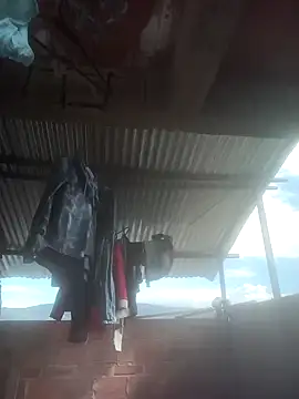 Snapshot of 02julieta chatting on January 26, 2025, 8:13 pm 02julieta online show from January 26, 2025, 8:13 pm