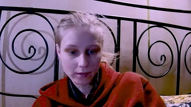Snapshot of KatiKate chatting on January 20, 2025, 2:03 pm KatiKate online show from January 20, 2025, 2:03 pm