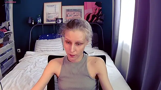 Snapshot of KatiKate chatting on June 6, 2026, 2:33 pm KatiKate online show from June 6, 2026, 2:33 pm