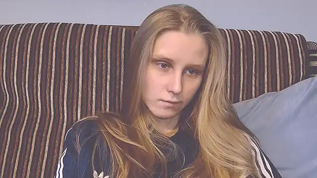 Snapshot of KatiKate chatting on January 16, 2025, 11:26 am KatiKate online show from January 16, 2025, 11:26 am