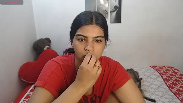 Snapshot of Pocahontas_Princess_ chatting on April 30, 2026, 2:24 pm Pocahontas Princess online show from April 30, 2026, 2:24 pm
