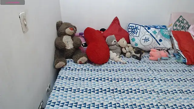Snapshot of Pocahontas_Princess_ chatting on June 25, 2026, 10:48 pm Pocahontas Princess online show from June 25, 2026, 10:48 pm
