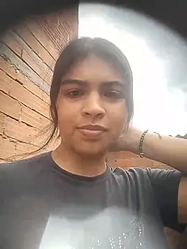 Snapshot of Pocahontas_Princess_ chatting on May 25, 2026, 8:40 pm Pocahontas Princess online show from May 25, 2026, 8:40 pm
