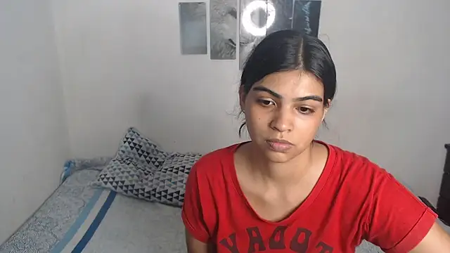 Pocahontas Princess  online show from February 18, 2026, 7:32 pm