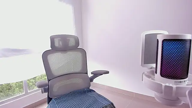 Sakito Tokio online show from December 15, 2025, 8:25 pm