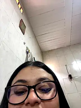 Snapshot of alissonfernandez_ chatting on September 28, 2025, 4:03 pm alissonfernandez online show from September 28, 2025, 4:03 pm