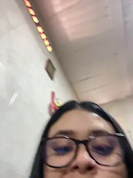 Snapshot of alissonfernandez_ chatting on October 1, 2025, 3:38 pm alissonfernandez online show from October 1, 2025, 3:38 pm