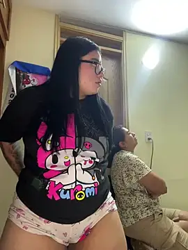 alissonfernandez  online show from February 19, 2026, 11:01 pm