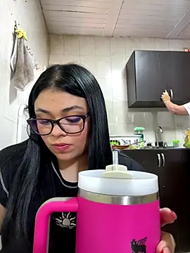 Snapshot of alissonfernandez_ chatting on September 13, 2025, 6:41 pm alissonfernandez online show from September 13, 2025, 6:41 pm