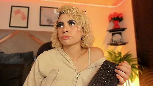 marian pinzon online show from April 17, 2026, 7:06 pm