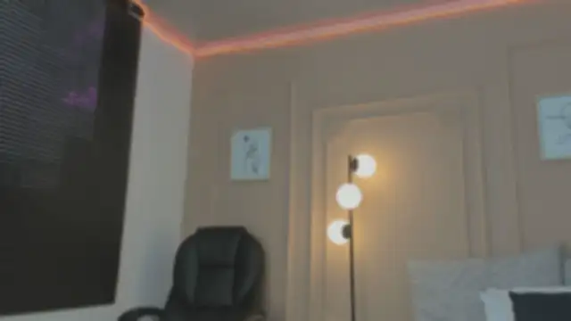 Snapshot of marian_pinzon chatting on January 17, 2026, 8:23 pm marian pinzon online show from January 17, 2026, 8:23 pm