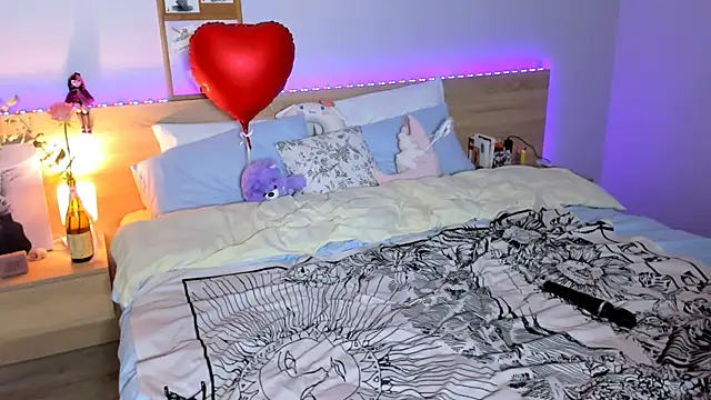 Shadow Strik online show from February 14, 2025, 2:44 pm