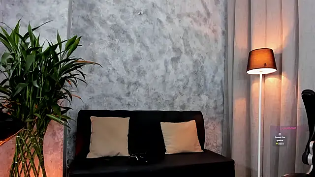 boyc022  online show from March 23, 2026, 9:42 am