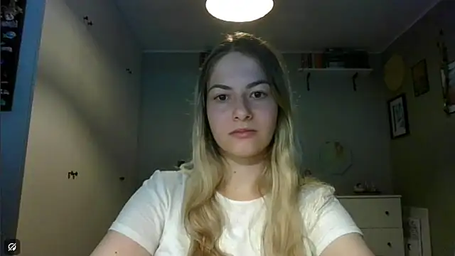 Snapshot of ROSIEx_sweet chatting on September 19, 2025, 7:45 am ROSIEx sweet online show from September 19, 2025, 7:45 am