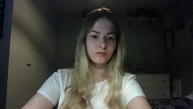 Snapshot of ROSIEx_sweet chatting on October 7, 2025, 6:58 am ROSIEx sweet online show from October 7, 2025, 6:58 am