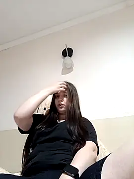 kila lo online show from February 13, 2025, 6:59 pm