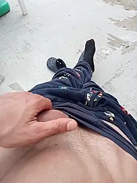 MrTamburine22 online show from April 17, 2026, 12:19 pm