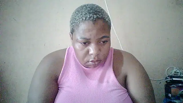 Snapshot of bustyboobs6 chatting on February 23, 2026, 4:36 am bustyboobs6 online show from February 23, 2026, 4:36 am