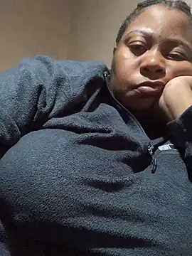 Snapshot of bustyboobs6 chatting on November 16, 2025, 11:26 am bustyboobs6 online show from November 16, 2025, 11:26 am