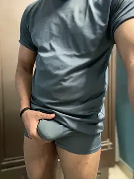 Snapshot of raghavs chatting on November 13, 2025, 8:18 am raghavs online show from November 13, 2025, 8:18 am