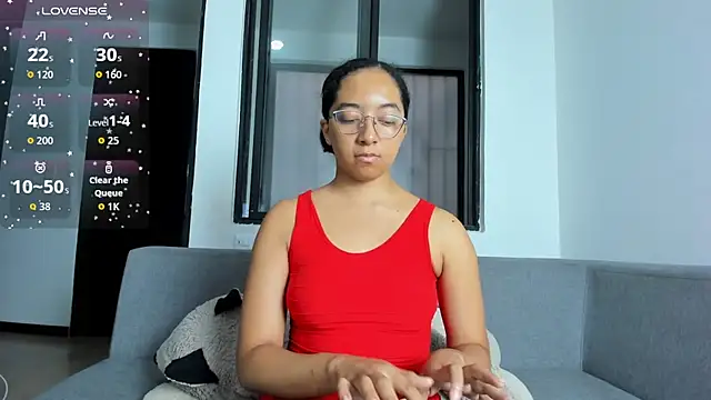 Snapshot of NAHOMI_MILLER chatting on December 4, 2025, 9:58 pm NAHOMI MILLER online show from December 4, 2025, 9:58 pm