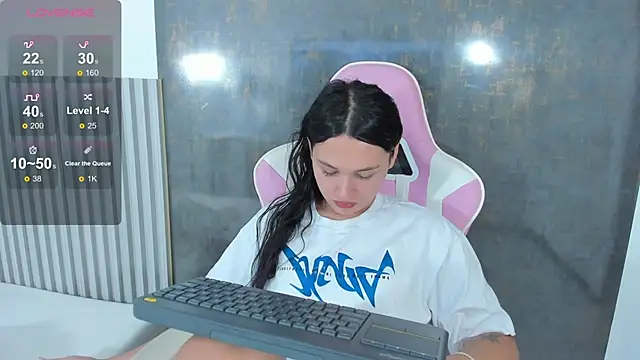 Snapshot of lana_boomer chatting on October 26, 2025, 7:36 pm lana boomer online show from October 26, 2025, 7:36 pm